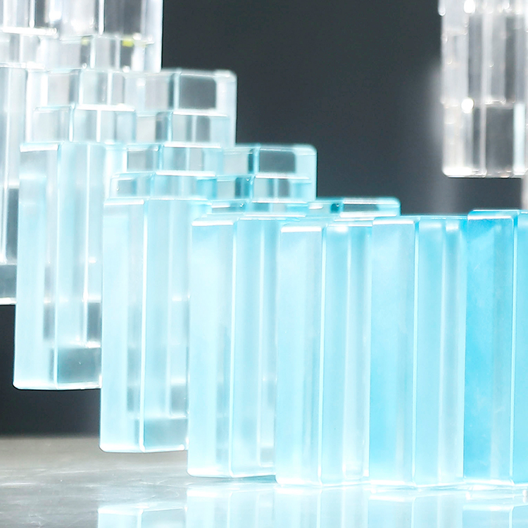 Custom Luxury Transparent Resin Block Sculpture Modern Abstract Geometric Art Statue for Hotel Lobby Project