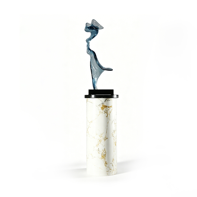 Customized Large Floor Standing Resin Sculpture with Marble Base Luxury Hotel Club Project Decorative Art Craft Statue