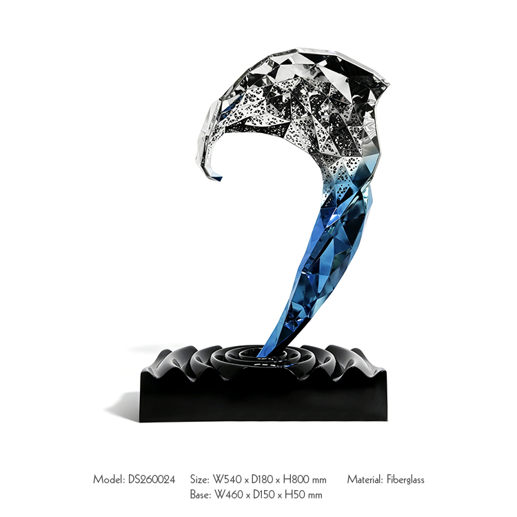 Customized Modern Faceted Whale Sculpture Luxury Blue Gradient Geometric Abstract Statue Art for Hotel Lobby Club Project Decor